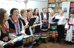 Члени Польського центру в Тернополі поділилися оплатком