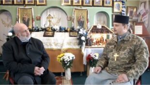 Ми самі поставили над собою замість люблячого Господа байдужий державницький апарат і безжальну бюрократичну машину – Олег Володарський