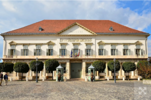 Міністерство закордонних справ Польщі викликає посла Угорщини