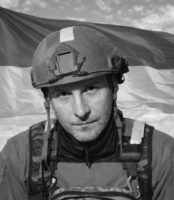 Понад рік вважався зниклим безвісти: у Гостомелі прощатимуться зі стрільцем-санітаром Андрієм Пономаренком