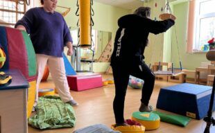 Українці, які потребують реабілітації, можуть пройти її безплатно