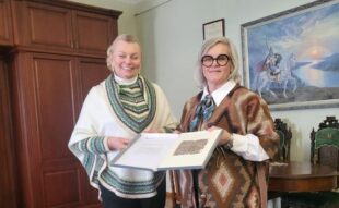 Київ отримав копію королівського листа XII століття, що підтверджує близькі зв’язки України з Європою