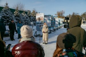 В колишньому маєтку Януковича відкрили виставку «Справи Майдану: на шляху до правосуддя та історії»