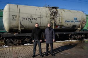 Польща передала Київщині більше 280 тон дизпалива