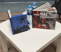 26 kwietnia w Ukraińskiej Bibliotece w Gdańsku odbyło się wydarzenie upamiętniające 40. rocznicę katastrofy w Elektrowni Jądrowej w Czarnobylu — tragedii, która na zawsze zmieniła bieg historii i stała się przestrogą dla całego świata.