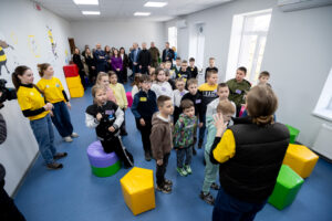 На Київщині відкрили відновлену за підтримки Європейського інвестиційного банку початкову школу