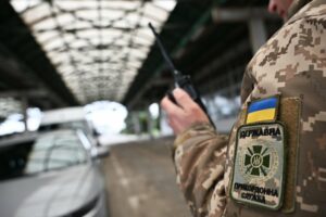 На кордоні з Польщею до літа обмежуватимуть проїзд через пункт пропуску «Медика - Шегині»
