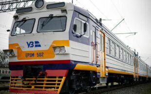 Укрзалізниця збільшує кількість потягів на літо: які маршрути додали