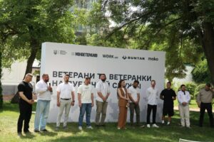 Від фронту до держслужби: у «Софії Київській» відкрили виставку історій ветеранів та ветеранок
