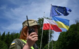 На популярному переході до Польщі очікуються багатогодинні затримки автобусів