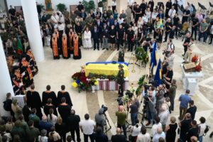 Учора відвідала заупокійну службу за полковником Євгеном Коновальцем