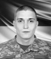Востаннє виходив на зв’язок понад рік тому: Бориспіль проводжає в останню путь солдата Єгора Ісянова
